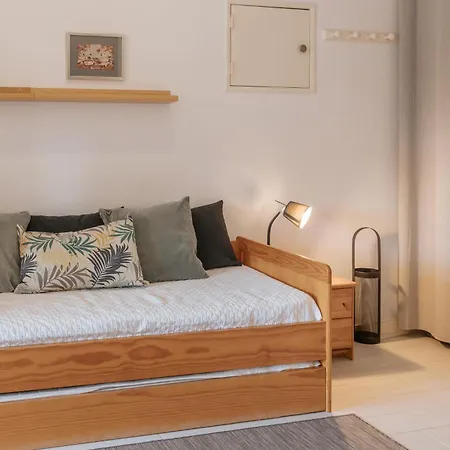 Apartamento Palácio De Cristal, By Mycelia Oporto