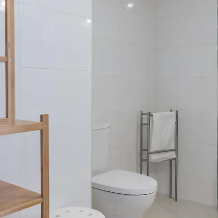 Apartament Palacio De Cristal, By Mycelia Porto