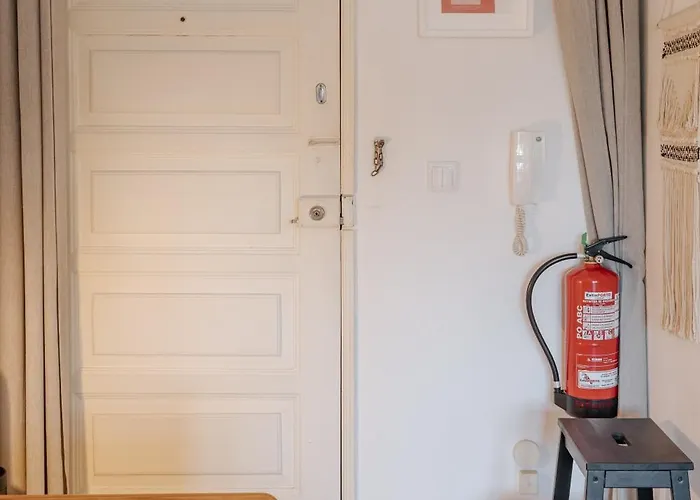 Palacio De Cristal, By Mycelia Lejlighed *