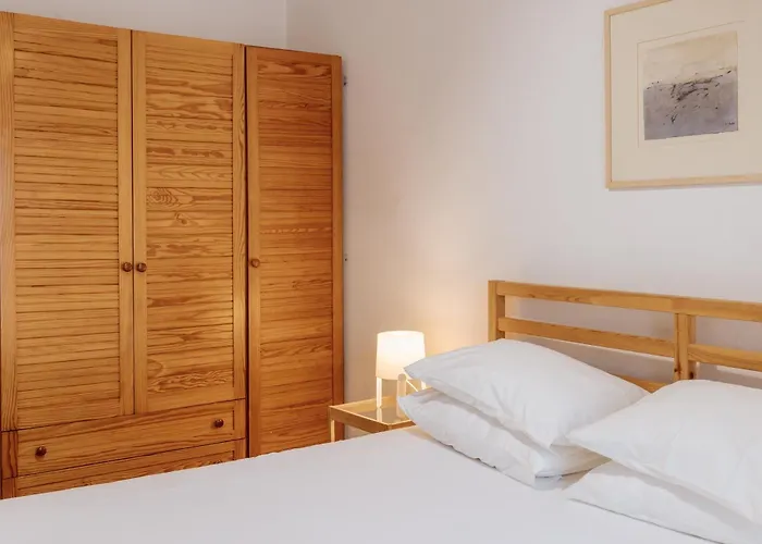 Palacio De Cristal, By Mycelia Lägenhet *