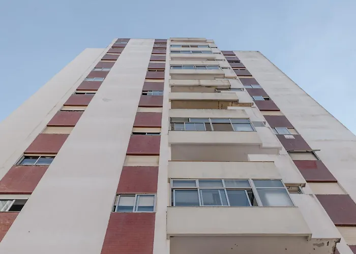 Palacio De Cristal, By Mycelia Lejlighed