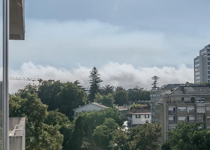 Palacio De Cristal, By Mycelia