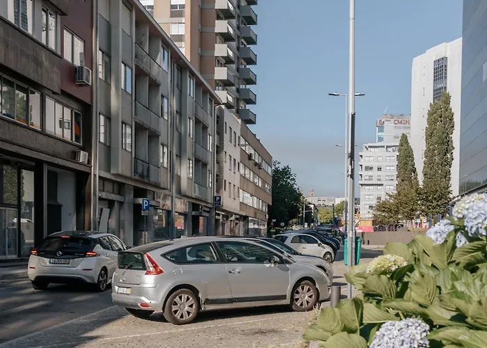 Palacio De Cristal, By Mycelia