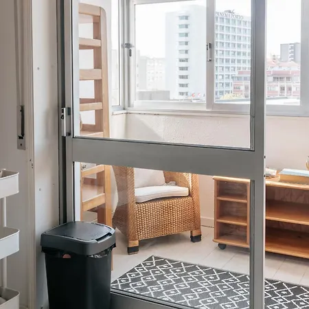 Daire Palacio De Cristal, By Mycelia